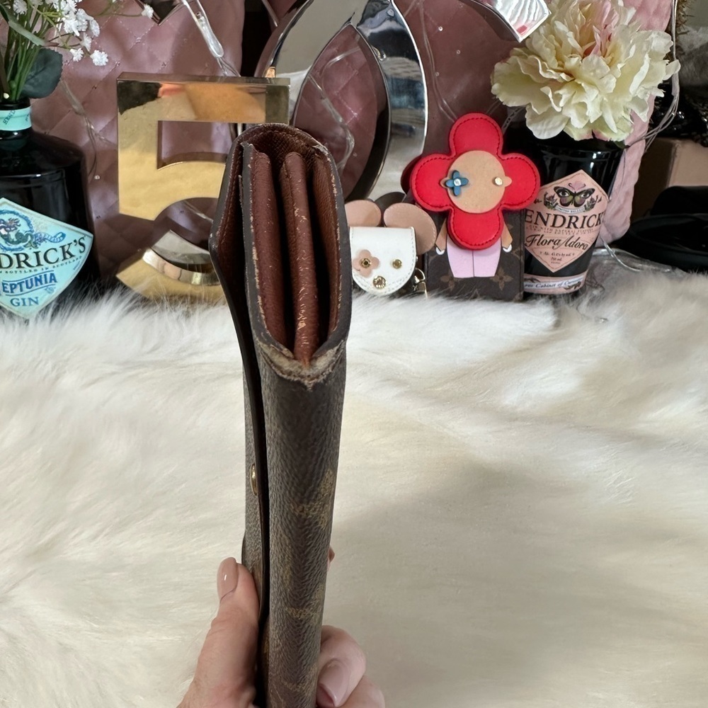 LOUIS VUITTON MONOGRAM PORTEFEIULLE SARAH LONG BIFOLD WALLET - Picture 11 of 13